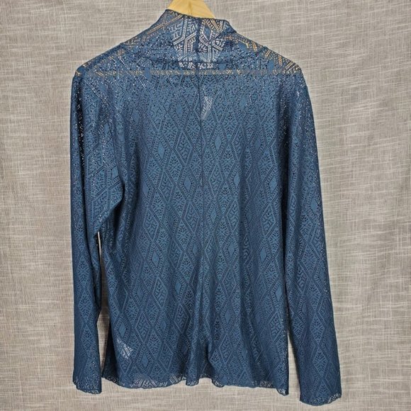 Maurices Green Lace Turtleneck Top XL NWT Sheer - Picture 3 of 4